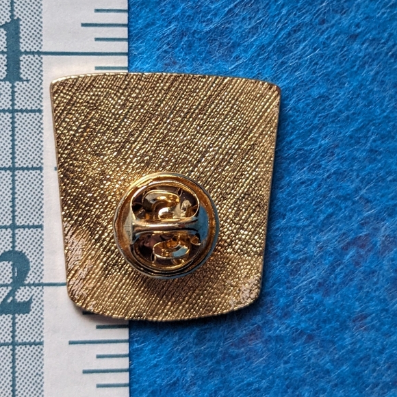 Glass of Stars & Planets Pin - Picture 2 of 3